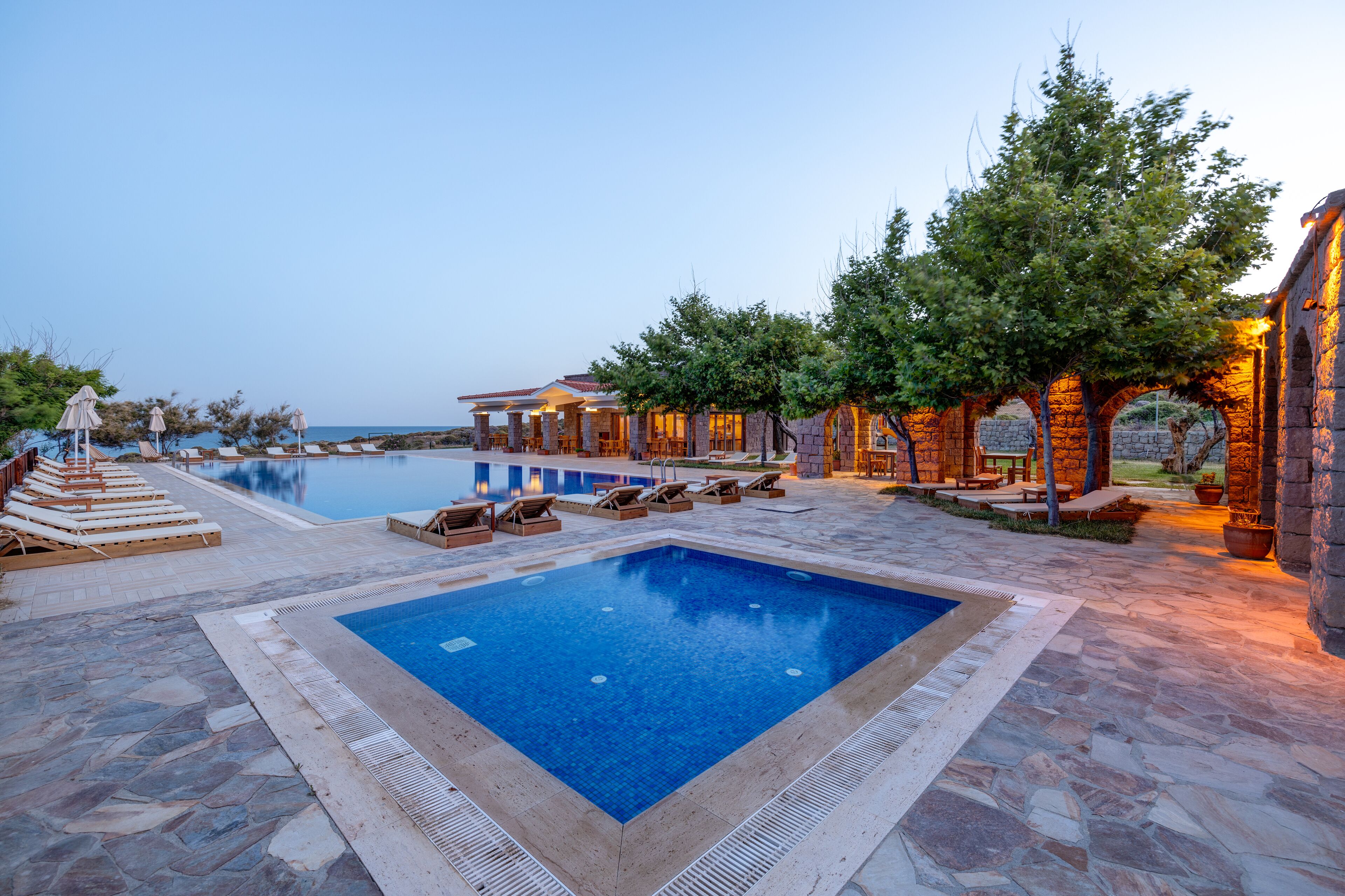 breakfast, lunch, dinner served; turkish cuisine