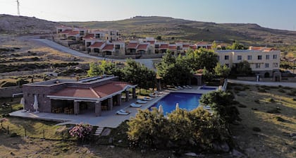 Cinarli Kasri Hotel