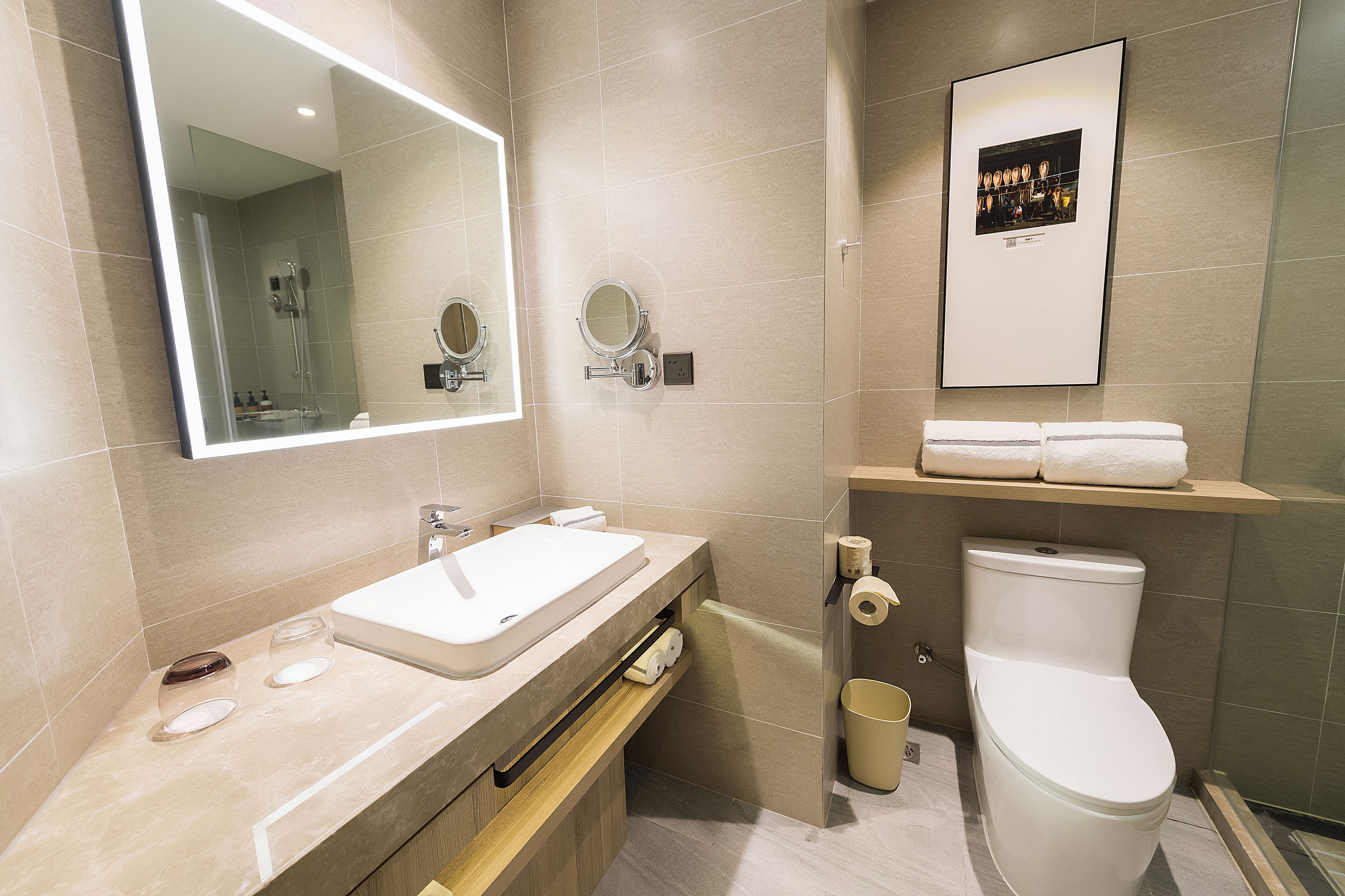 Shower, free toiletries, slippers
