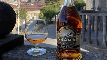 ์คํ ๋ค๋ ๋๋ธ๋ฃธ ๋๋ ํธ์๋ฃธ | ํ
๋ผ์ค/ํํฐ์ค