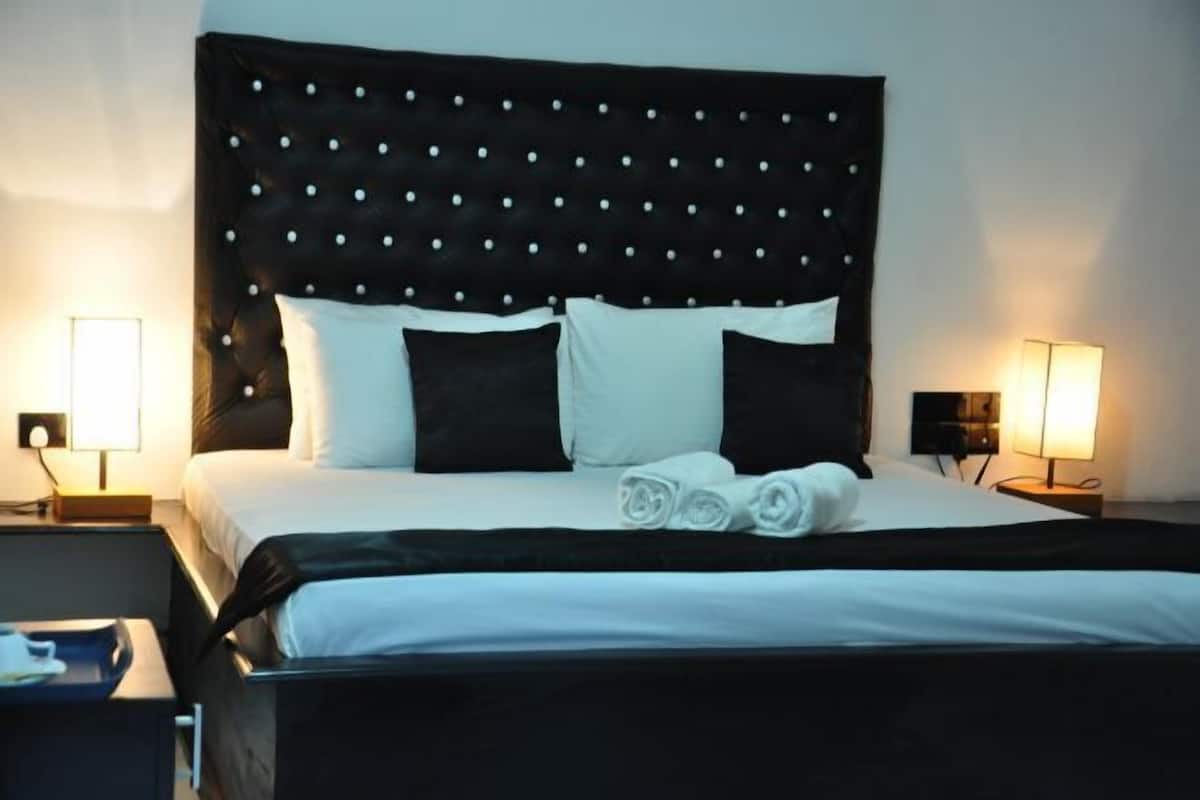 1 habitación, sábanas de algodón egipcio y ropa de cama de alta calidad