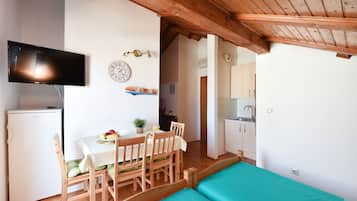 Apartment, 1 Bedroom, Sea View | 1 bedroom, desk, free cribs/infant beds, free WiFi