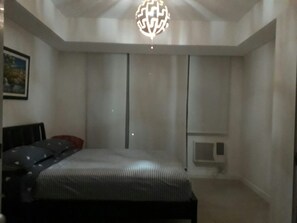 Condo, 1 chambre | 1 chambre, fer et planche à repasser, accès au Wi-Fi (inclus)