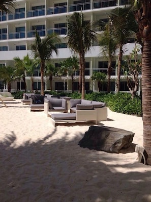Sundeck