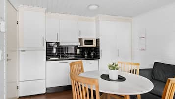 Standard Cottage, 1 Bedroom, pets allowed for a fee (excl. Towels, bed linen, cleaning) | ์ ์ฉ ๊ฐ์ด ์ฃผ๋ฐฉ
