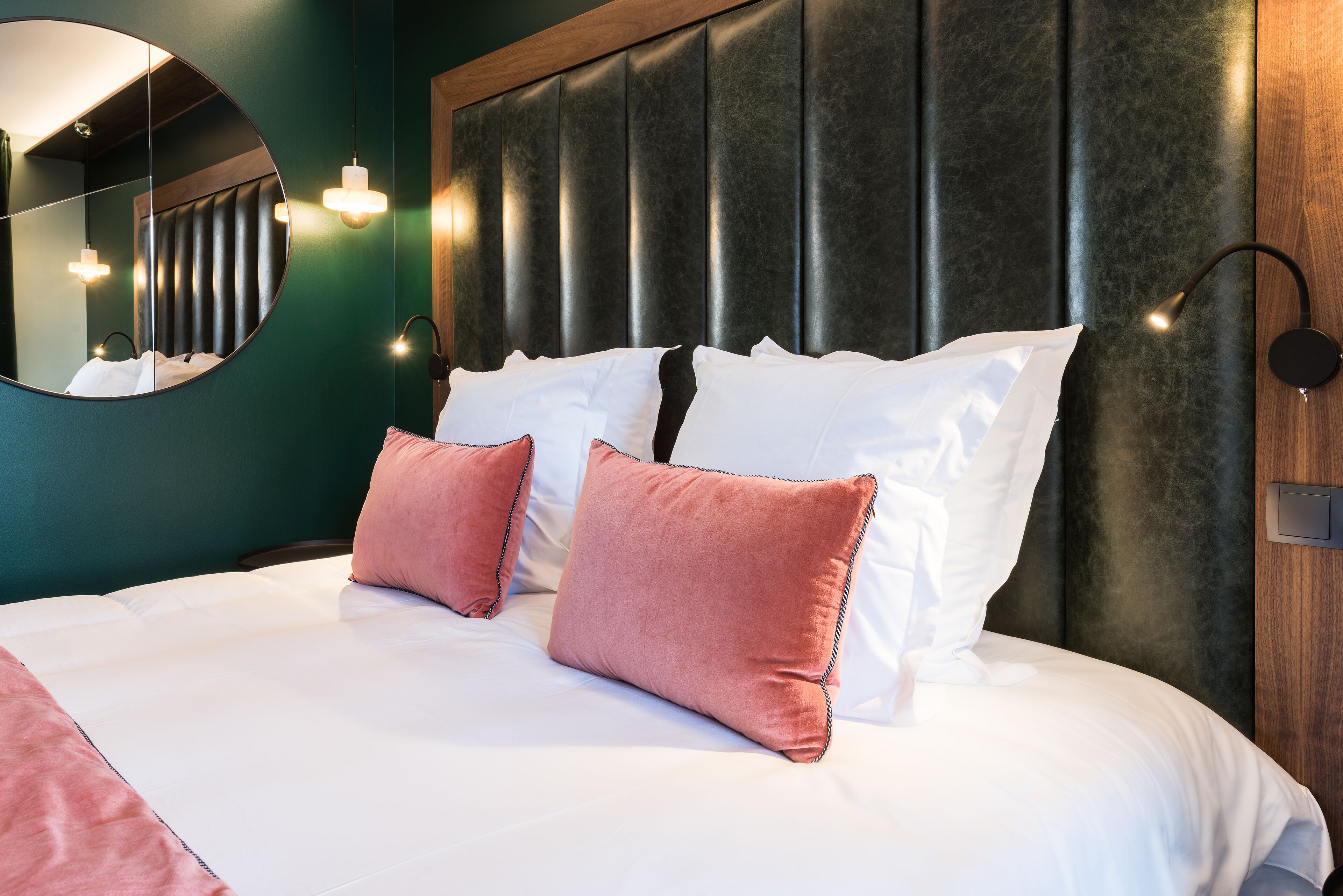 Chambre Double, vue ville (Shower) | Literie de qualité supérieure, coffres-forts dans les chambres