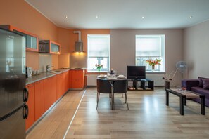 Family Apartment, 1 Bedroom (Address: 82 Dzirnavu street) | Living room - Modern Riga Central Apartments (Riga)