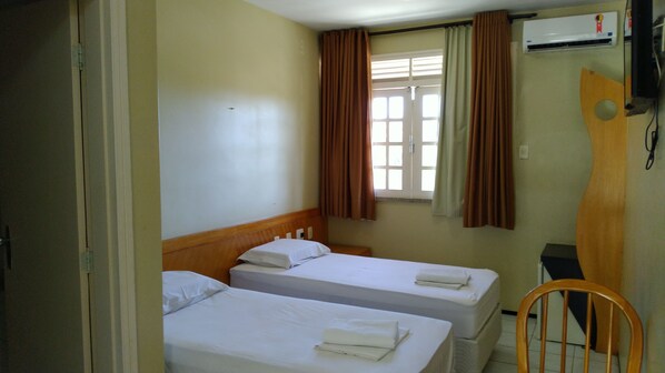 Room - Hotel Praia 2000 (Fortaleza)