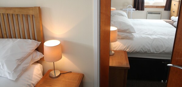 Apartment, 2 Bedrooms | 2 bedrooms, memory foam beds, iron/ironing board, free WiFi - Castleyards Apartment 2 (Kirkwall)