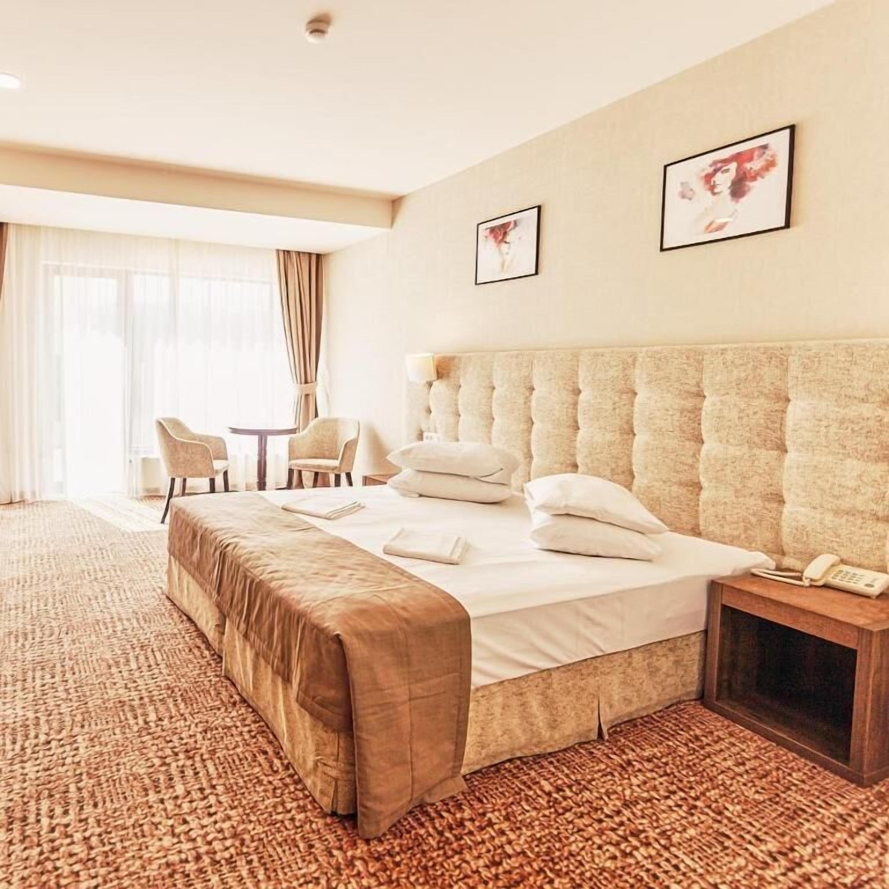 Phòng đôi hoặc 2 giường đơn Superior, ban công | Minibar, bàn ủi/dụng cụ ủi quần áo 