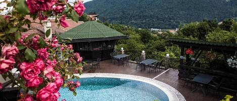 Indoor pool, seasonal outdoor pool