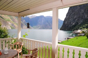 Krossen apt 1.First floor 2 bedrooms, Fjord View | Balcony view - Visit Undredal (Aurland)