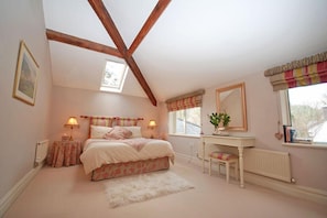 Suite (The Sorrel) | Egyptian cotton sheets, premium bedding, in-room safe - Afon Gwyn Country House (Betws-Y-Coed)