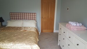 Townhome, 2 Bedrooms, Kitchen