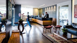 Lobby - Vitoria Regia Hotel (Bauru)