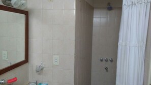 Ferienhütte | Dusche im Bad