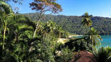 Vue depuis lâhĂ©bergement