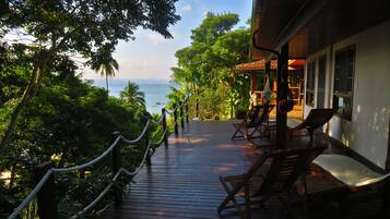 Chambre Supérieure (3) | Balcon