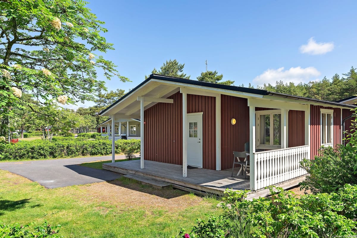 Large Mobile Home (Excluding Towels, Sheets, Cleaning) | Terrace/patio