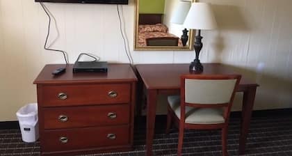 Economy Inn