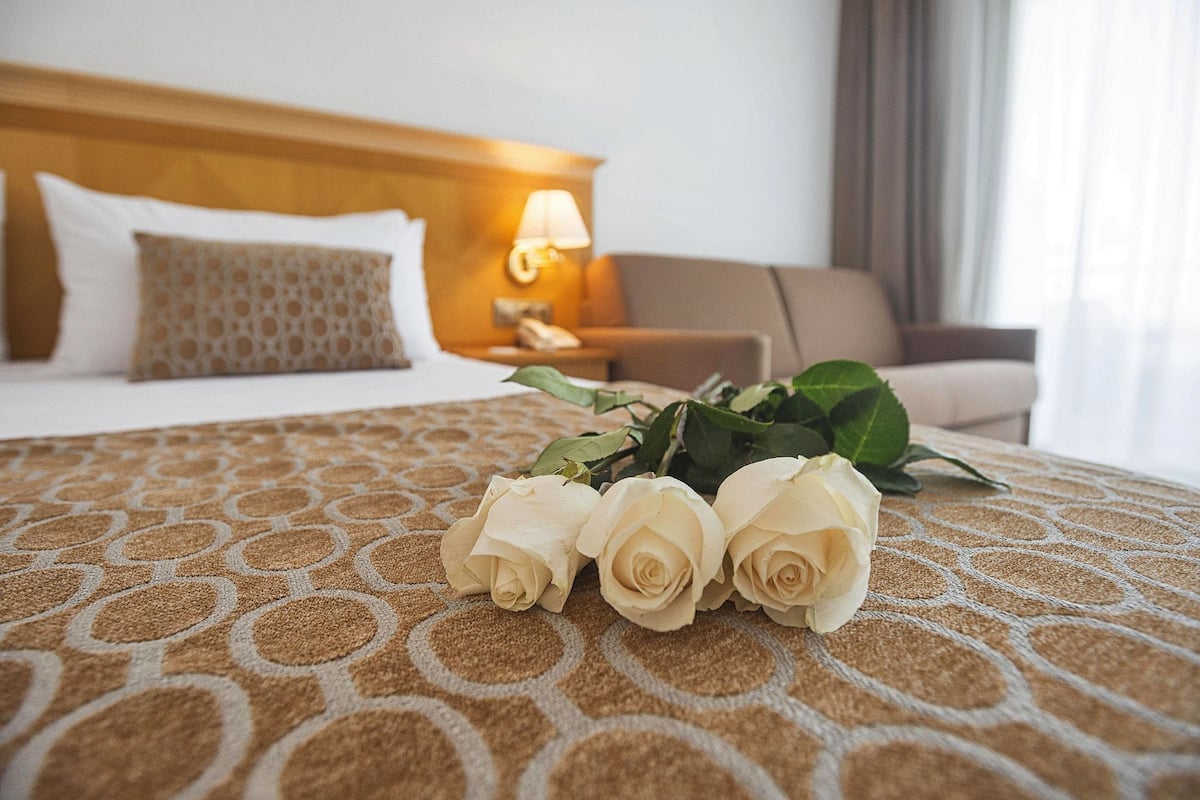 In-room safe, desk, blackout drapes, free WiFi
