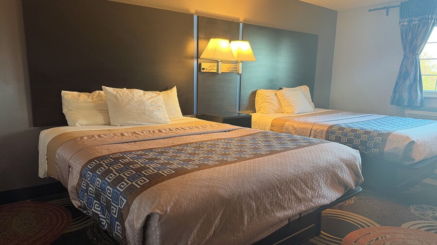 Coratel Inn and Suites by Jasper Stillwater