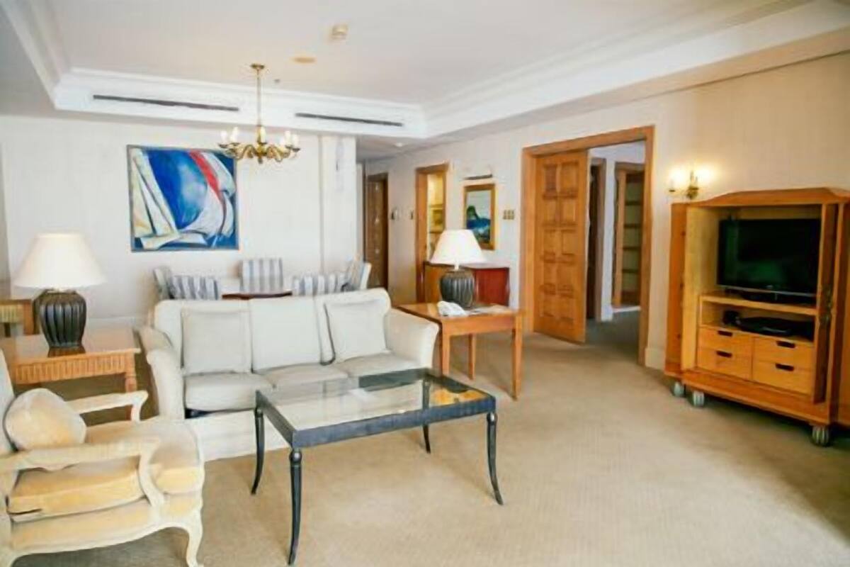 Chambre (Bridge) | Coin séjour | Télévision LED