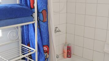 Mario's World | Bathroom | Free toiletries, hair dryer