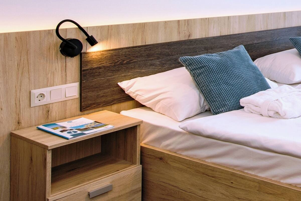 business double room, 1 bedroom, terrace | 1 bedroom, minibar, in-room safe, desk