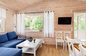 Casa rural estàndard (Excluding Towels, Sheets, Cleaning)