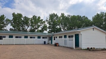 Fachada de la propiedad