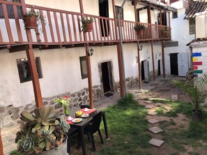 Property entrance - Gringo Bills Cusco (Cusco)