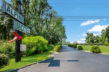 Alpine Motel