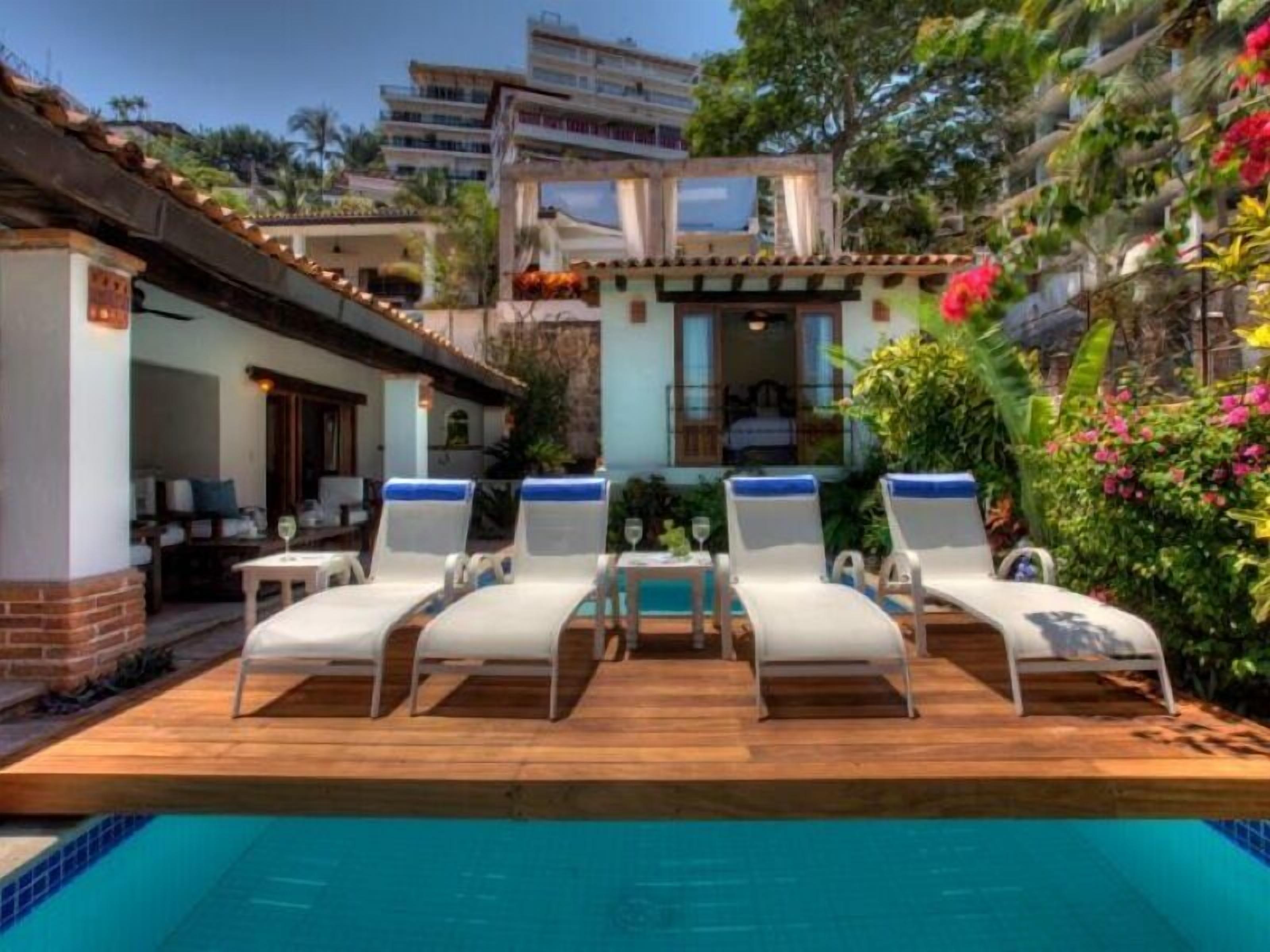 Villa de lujo, 3 habitaciones, alberca privada, en el área del jardín | Terraza o patio