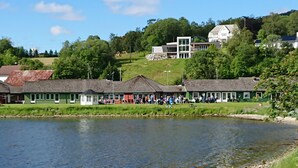 Front of property - Jetmund Gjesteheim (Vanylven)