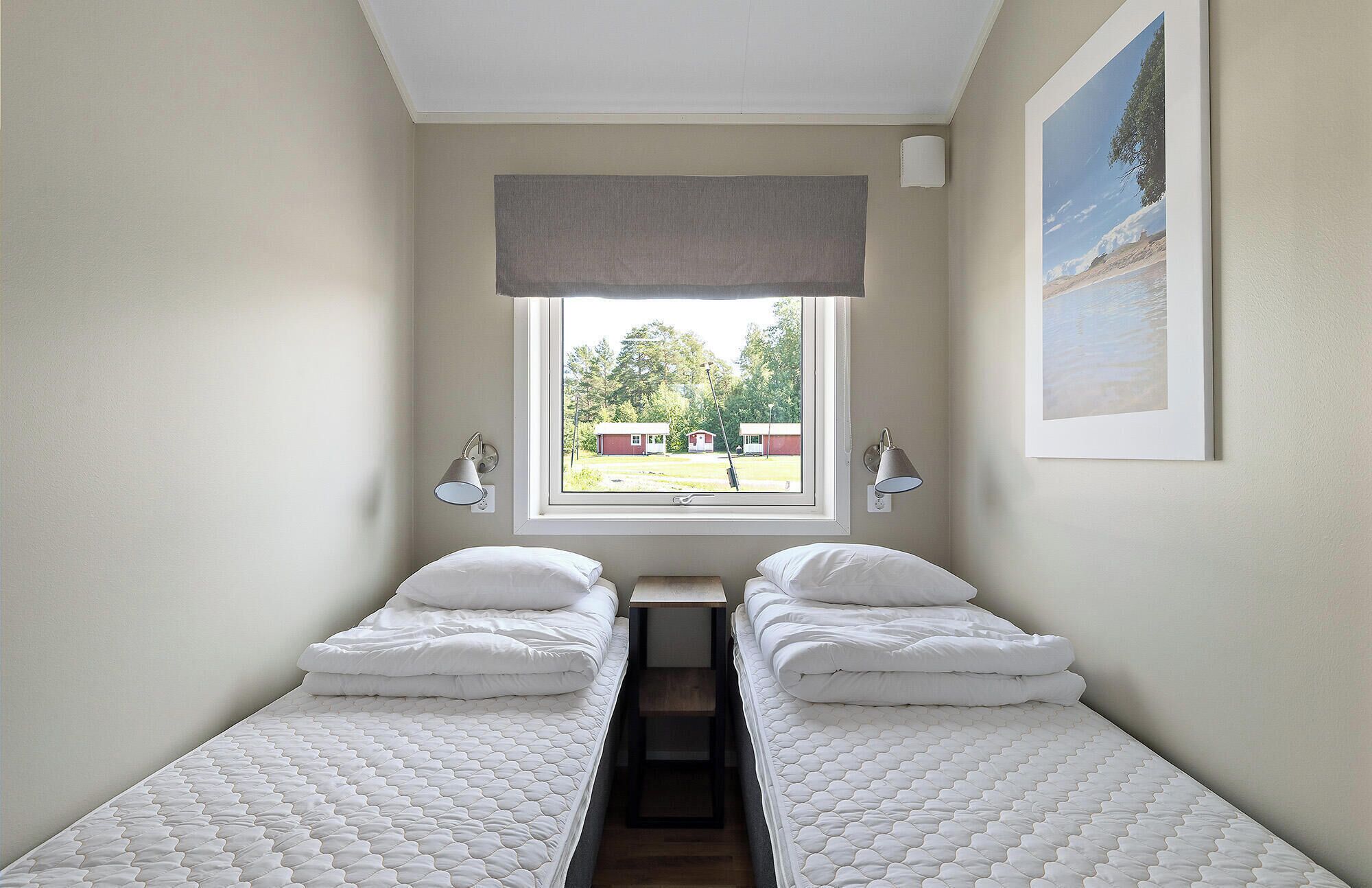 Stuga - 2 sovrum (exklusive handdukar, lakan, städning) | Free WiFi