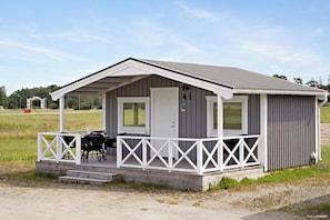 Cabin, 1 Bedroom | Bathroom | Toilet paper - First Camp Karlstad (Karlstad)