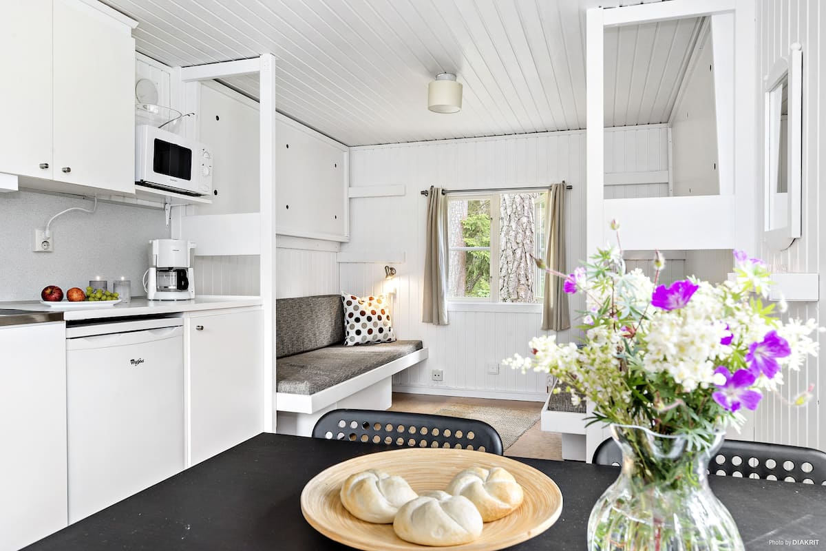 Mobile Home, 1 Bedroom (Excluding Towels, Sheets, Cleaning)