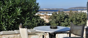 Kalypso Studios & Apartments