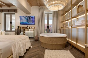 Studio Suite Junior | Minibar, két bảo mật tại phòng, màn/rèm cản sáng 