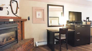 Chambre Standard, 1 grand lit, vue fleuve