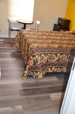 Room, 1 Queen Bed, Private Bathroom - Hotel Sunrise (San Francisco)