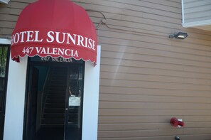Front of property - Hotel Sunrise (San Francisco)