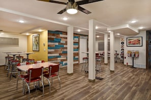 Coin salon dans le hall