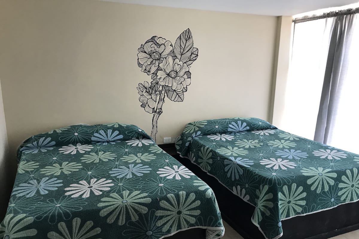 Deluxe Double Room, 2 Double Beds | WiFi (free)