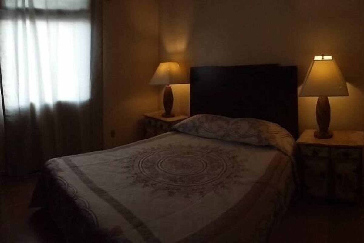 Double Room, 1 Double Bed | Iron/ironing board (on request), WiFi (free)