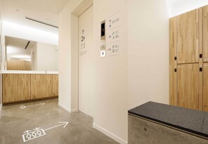 Lobby - 9h nine hours woman Kanda (Tokyo)