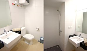 Studio | Bathroom | Shower, towels