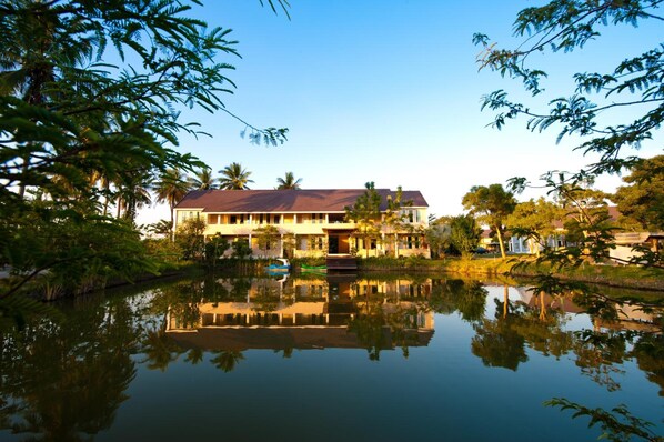 Exterior - Baan Suan Resort Juree Punsuk (Suphan Buri)