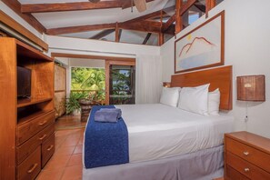 別墅, 2 間臥室, 海景, 池畔 | 高級寢具、房內夾萬、隔音、熨斗/熨衫板